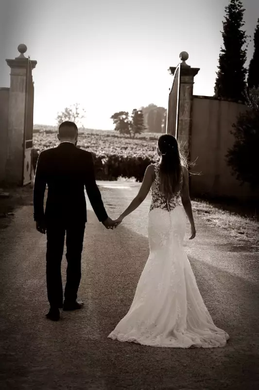 photographe mariage armenien le mas des aureliens photos de couple maries