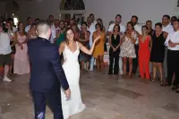 photographe mariage armenien le mas des aureliens premiere danse maries