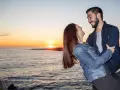 Photographe Séance photo couple en bord de mer à Martigues