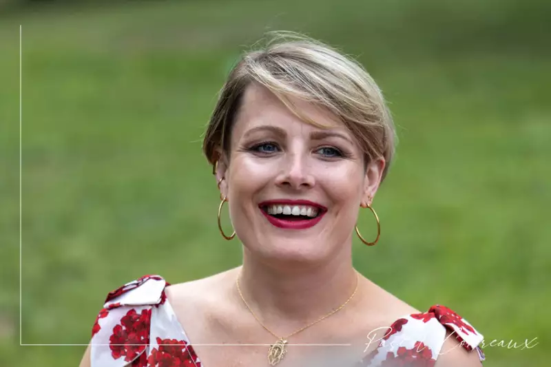 Photographe de mariage à Simiane Collongue