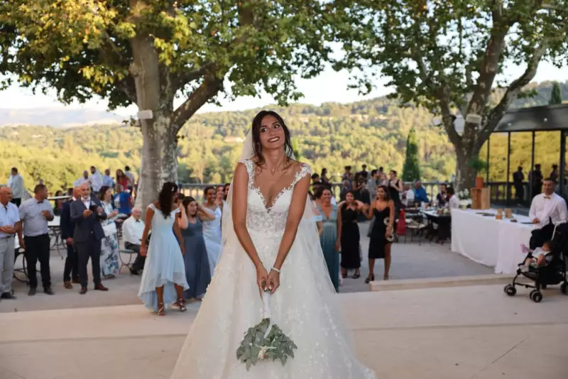 Photographe de mariage à Peypin