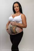 img photographe studio grossesse belly painting femme enceinte bouches du rhone