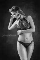 Photographe Lingerie en studio à Marseille - Bouches du Rhône