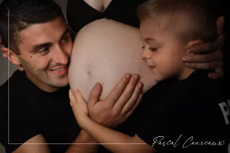 Photographe grossesse femme enceinte à Cadolive Bouches du Rhône 13 